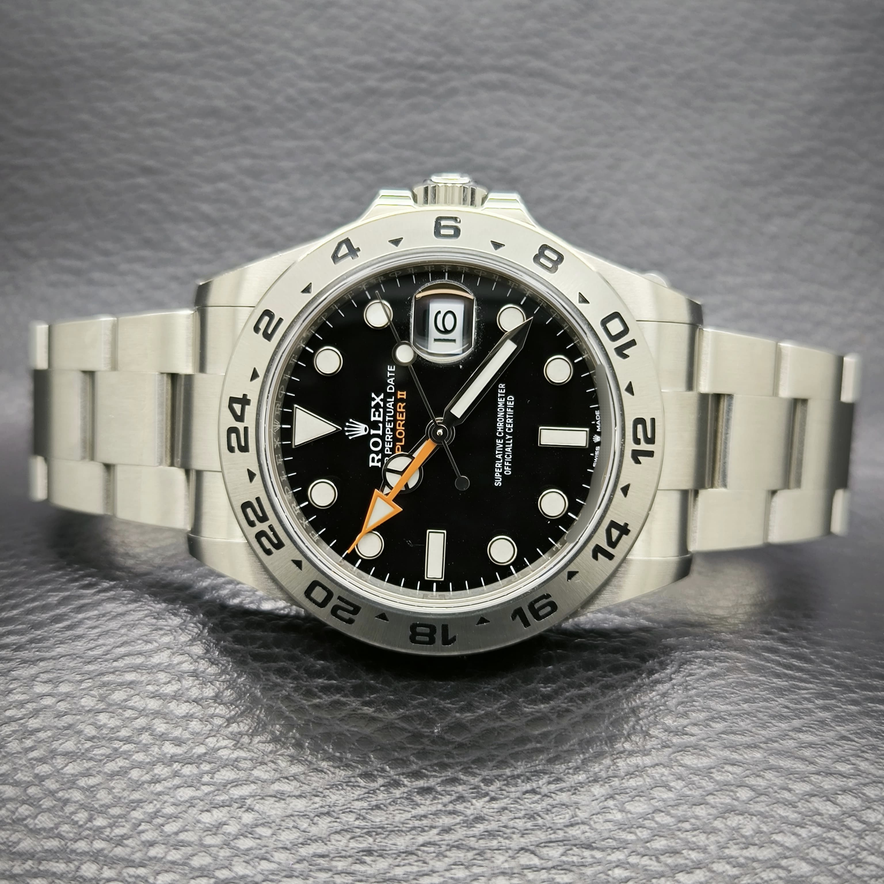 Eplorer II 42mm