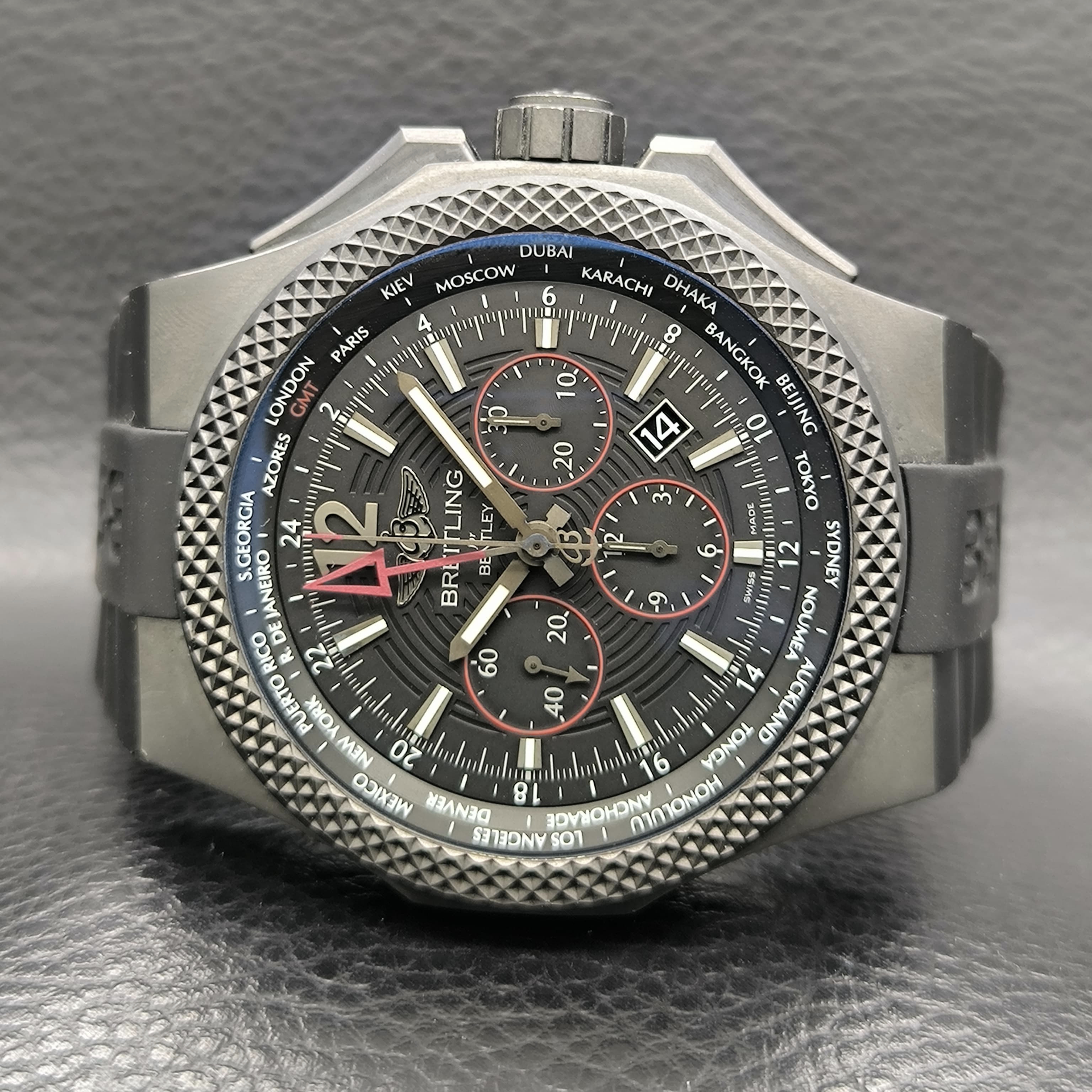 Bentley GMT 49mm
