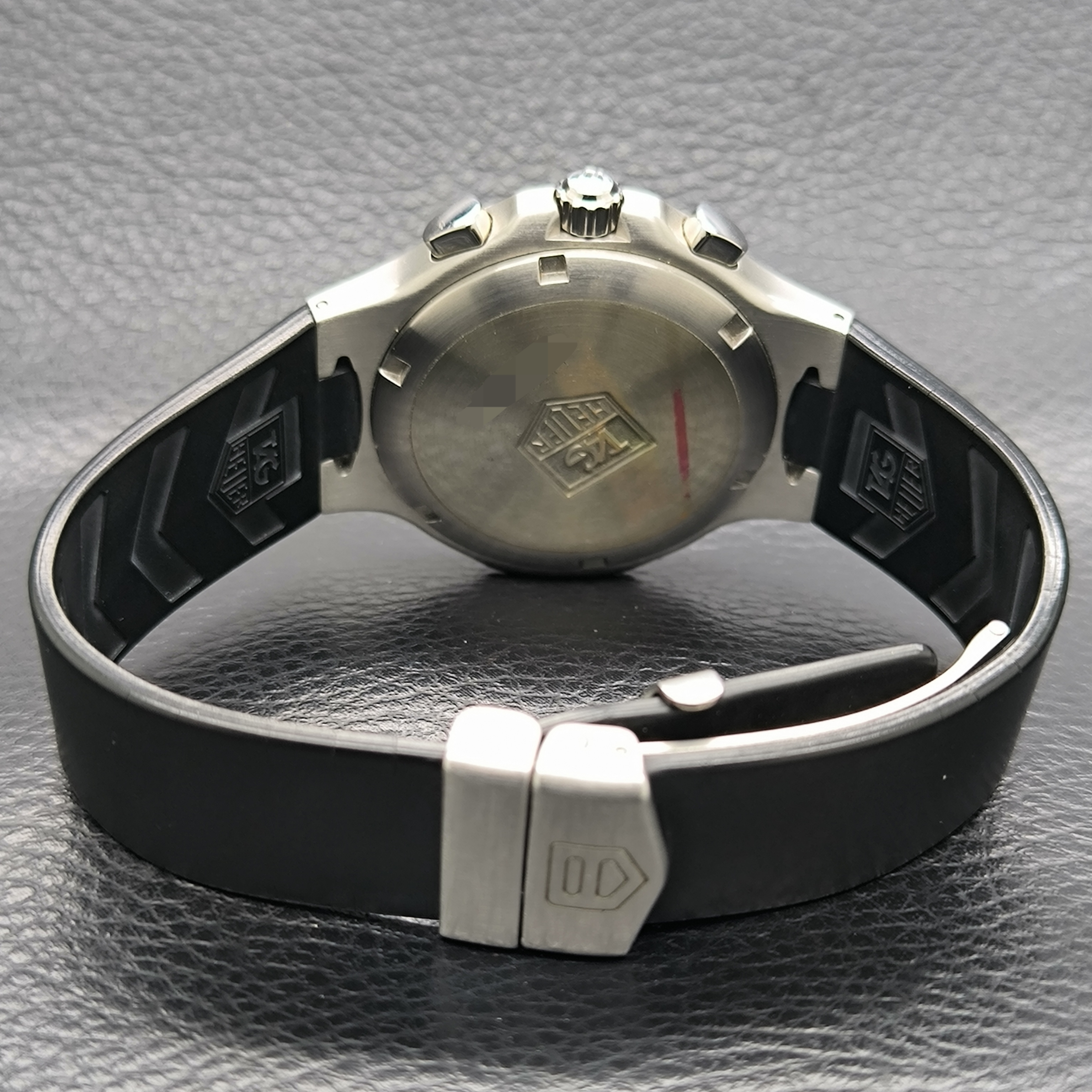 Kirium 39mm view 2