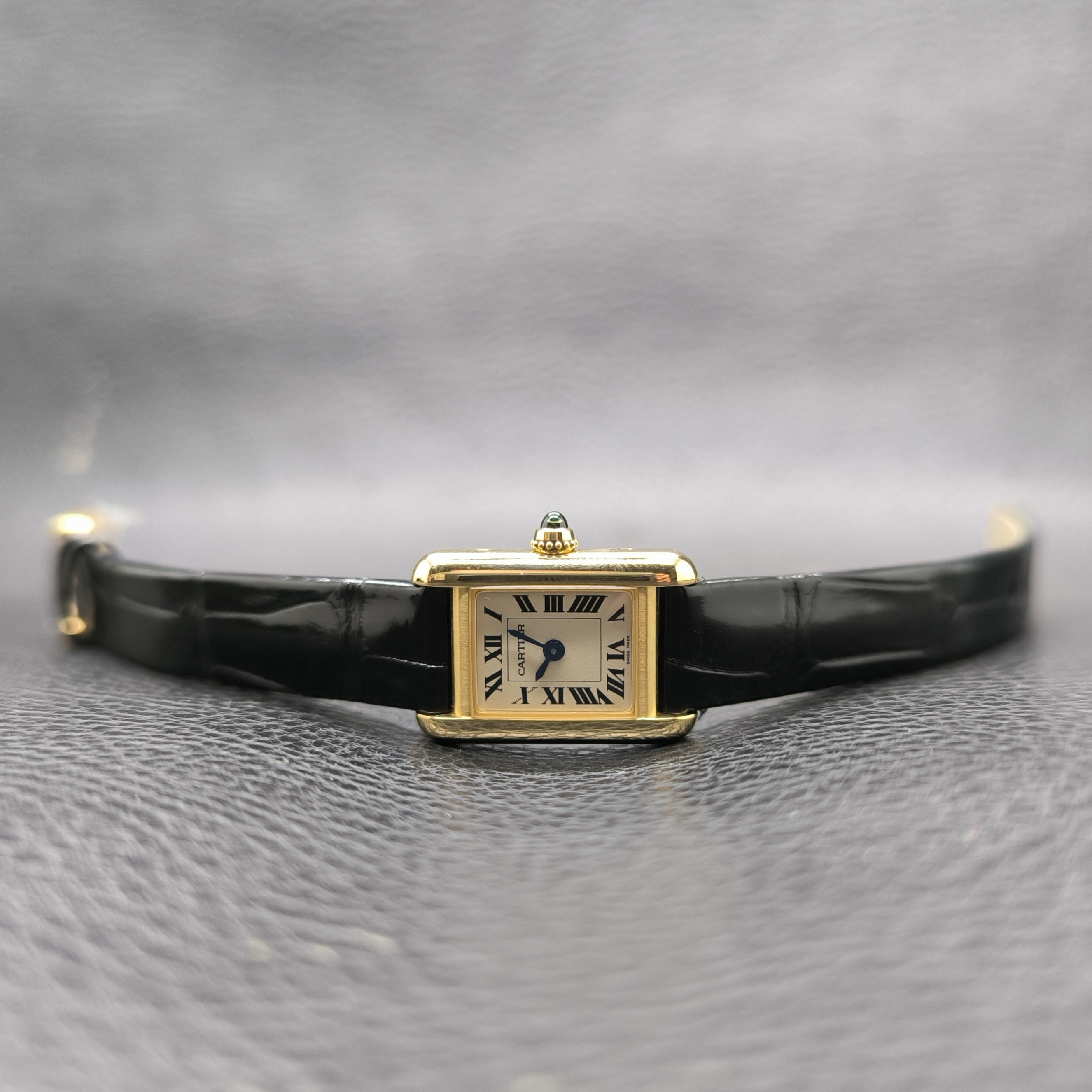 Tank Louis Cartier 24mm view 3