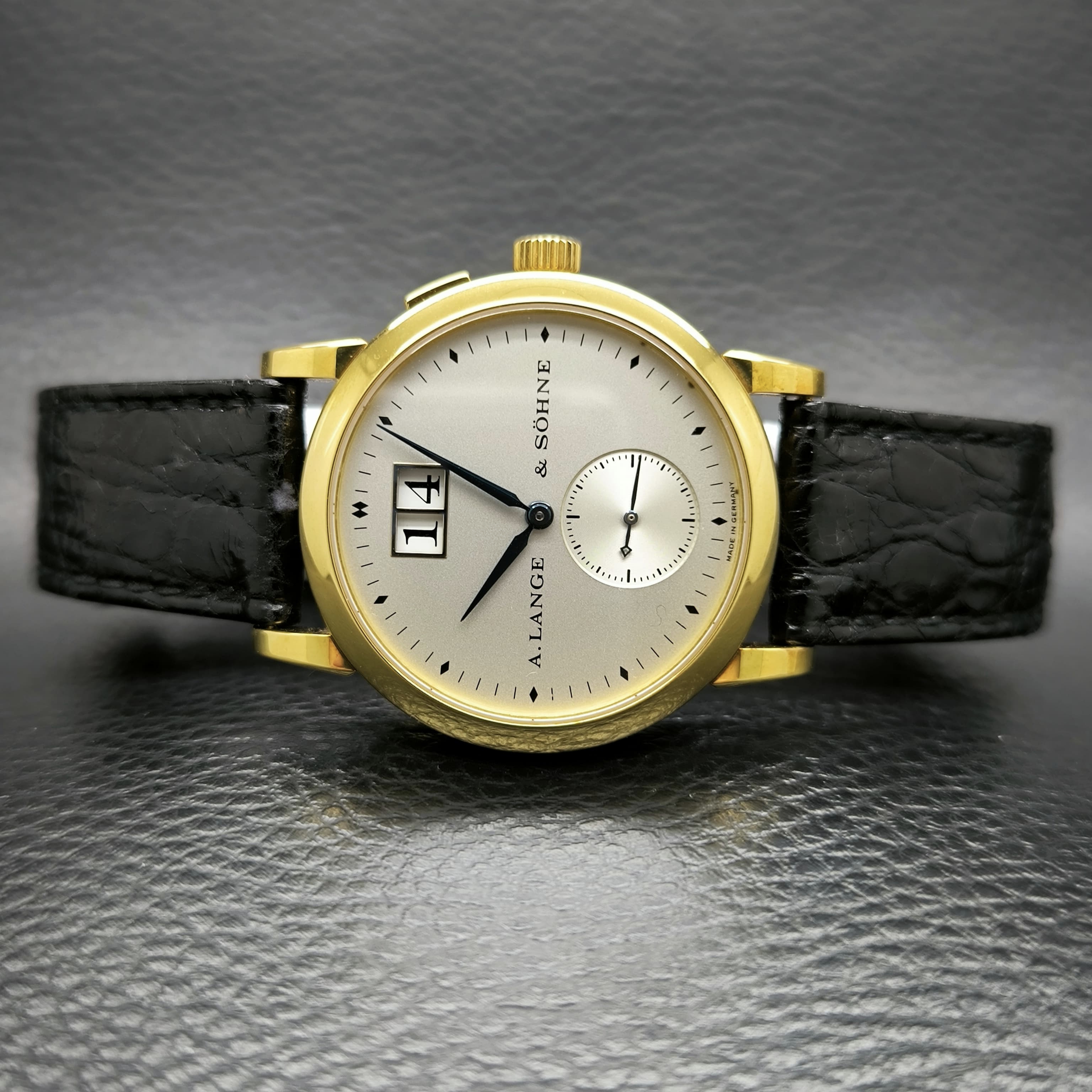 Saxonia Big date 34mm