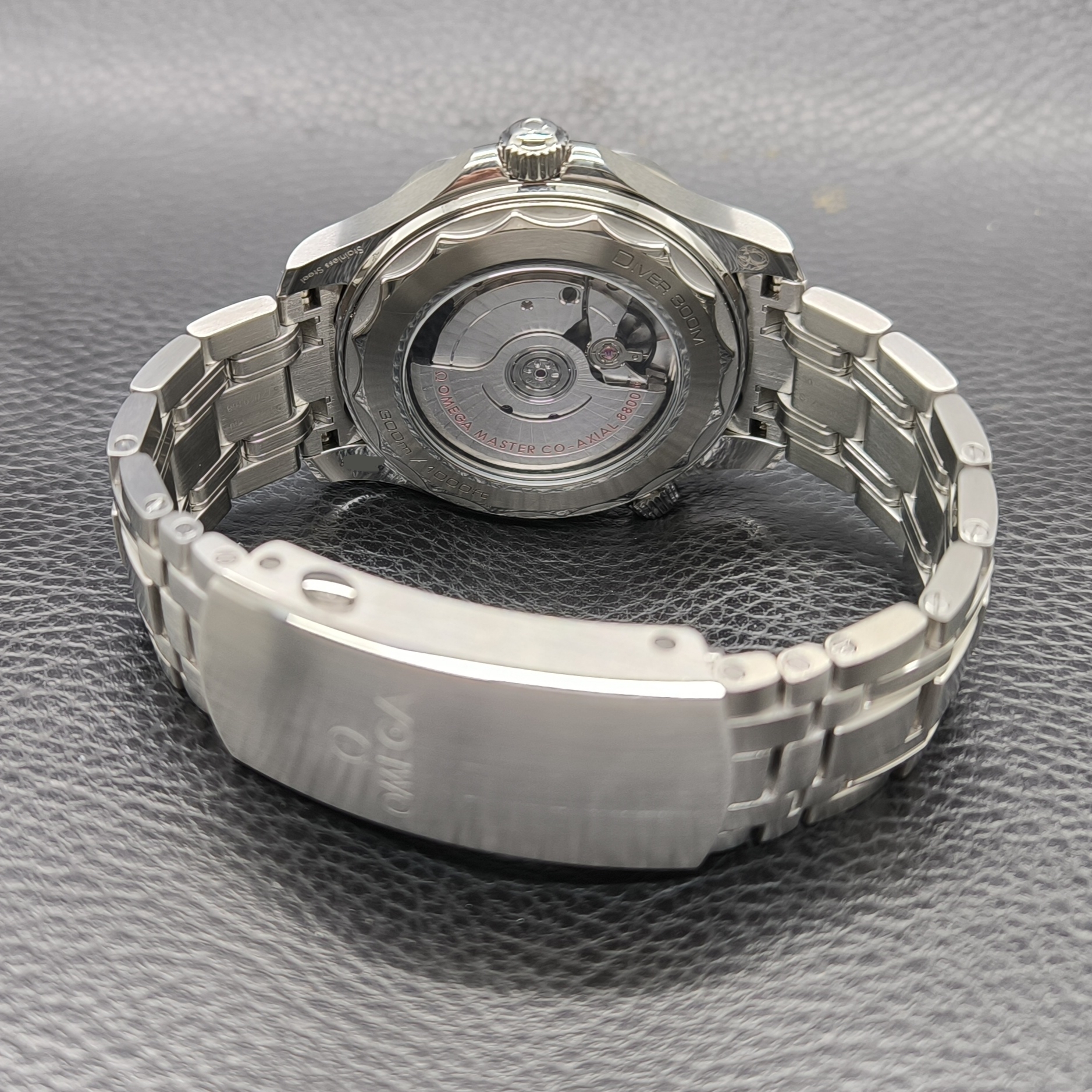 Seamaster Diver 300M view 2
