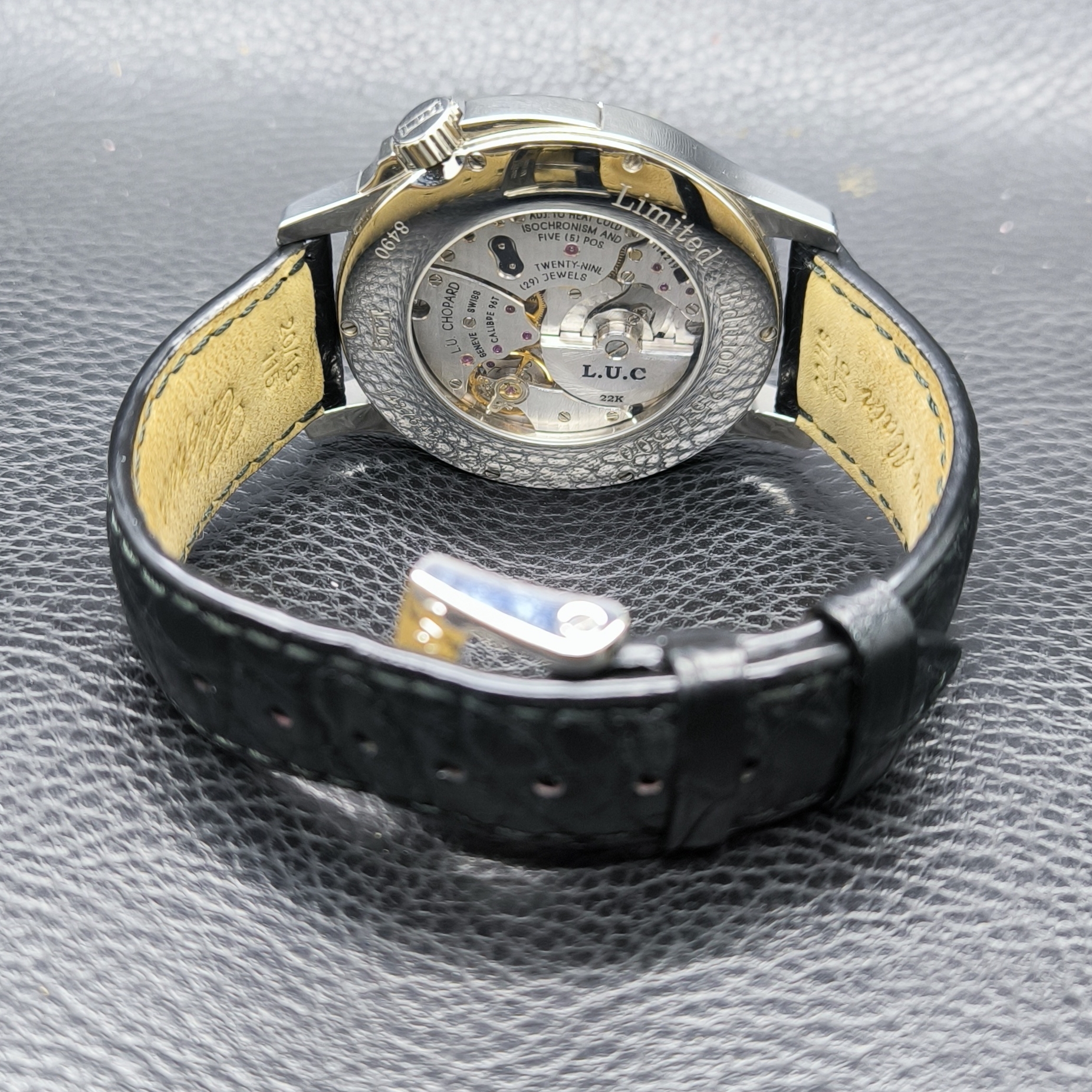 L.U.C 41mm view 2