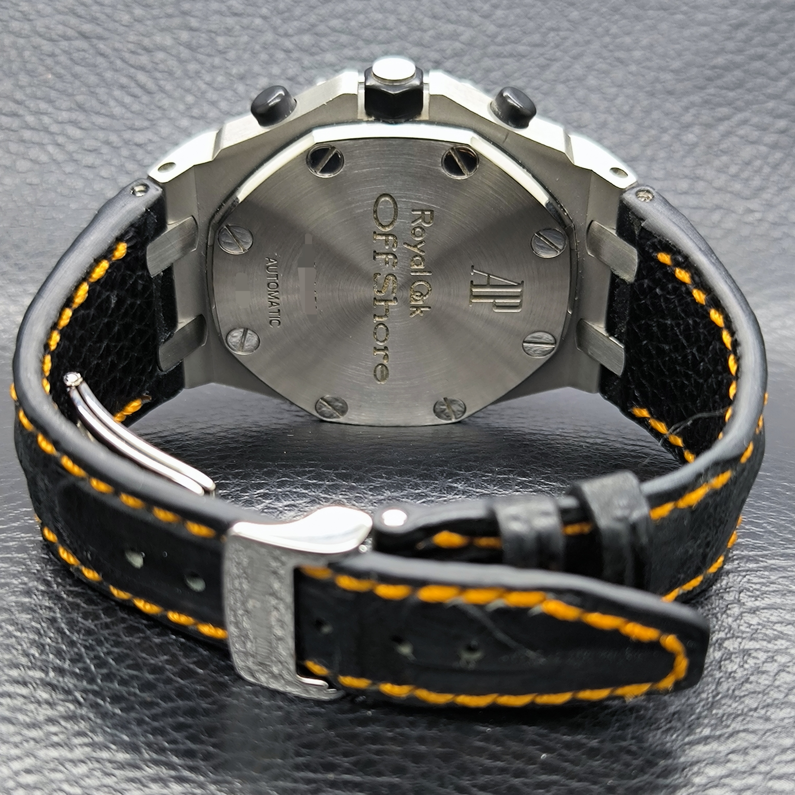 AP ROO Volcano 42mm view 2