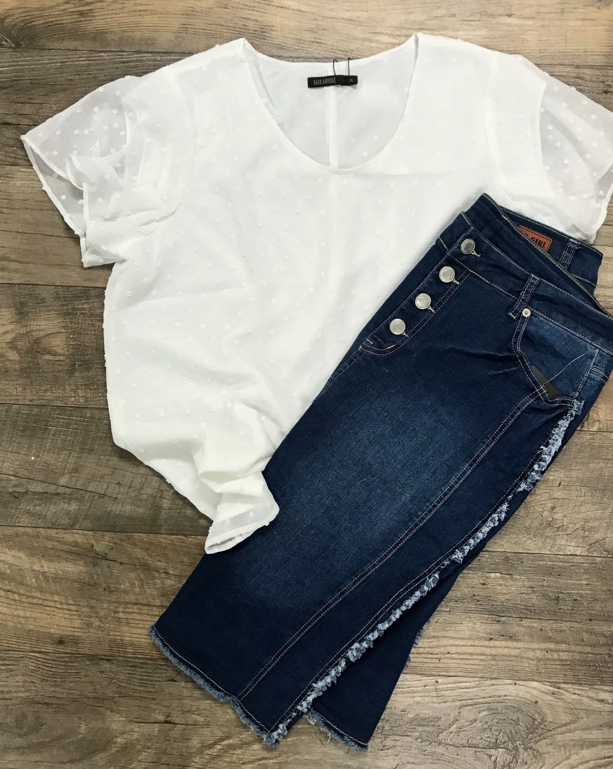 Dot Top White