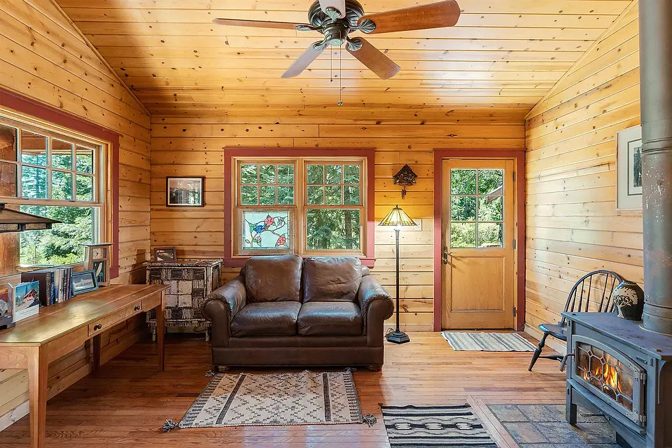 1911 Ravine Ct, McCloud, California