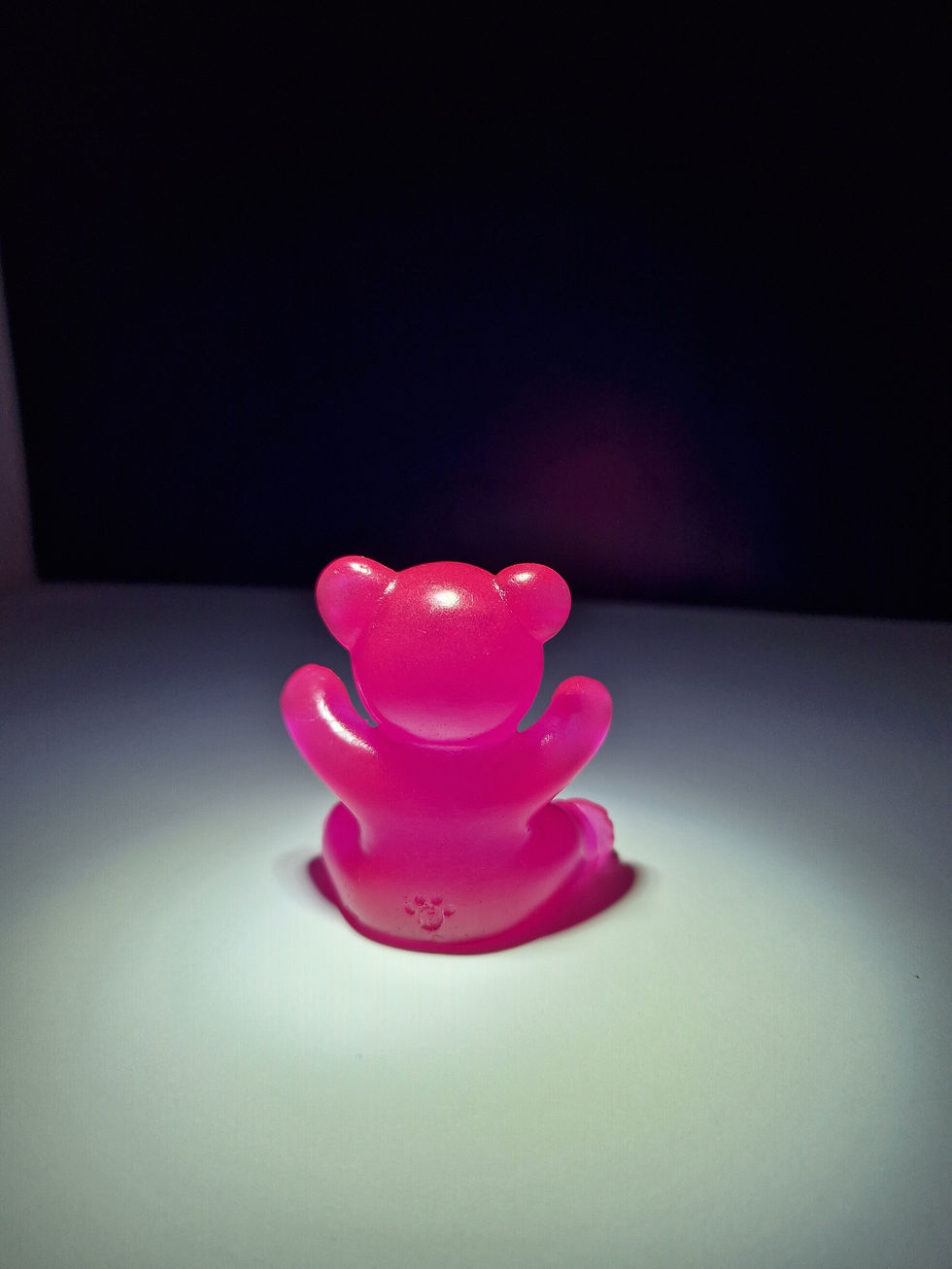 Thumbnail: Pink- UV- Glow- 2032