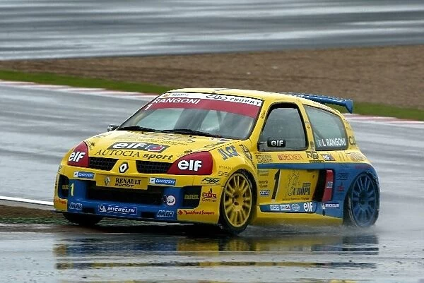 renault-clio-v6-trophy-race-winner-luca-rangoni-3304377.jpg.webp