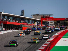 DANIEL TEIXEIRA DIGS DEEP TO SECURE GTC/TOURING CARS VICTORY