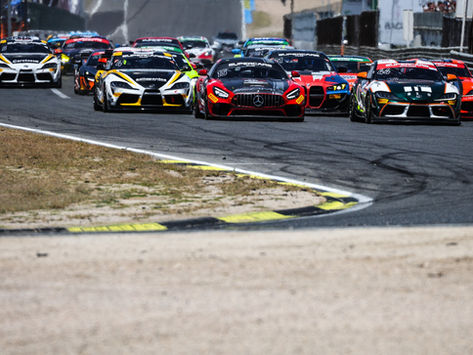 César Machado y Tomás Teixeira vencen una intensa carrera de GT4