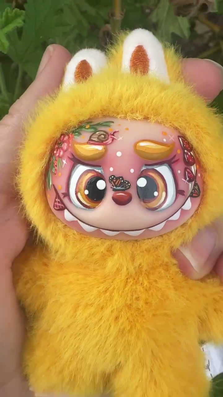 Thumbnail: Pin For Love Custom Labubu