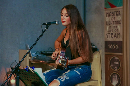 Art Growth Lab artista musico 2.jpg