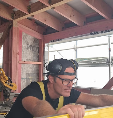 Mount Maunganui Builders - Apprentice window install