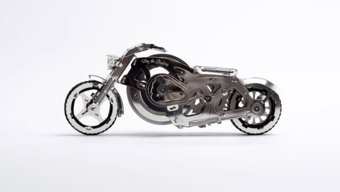 Thumbnail: Chrome Rider