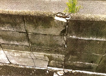ブロック塀