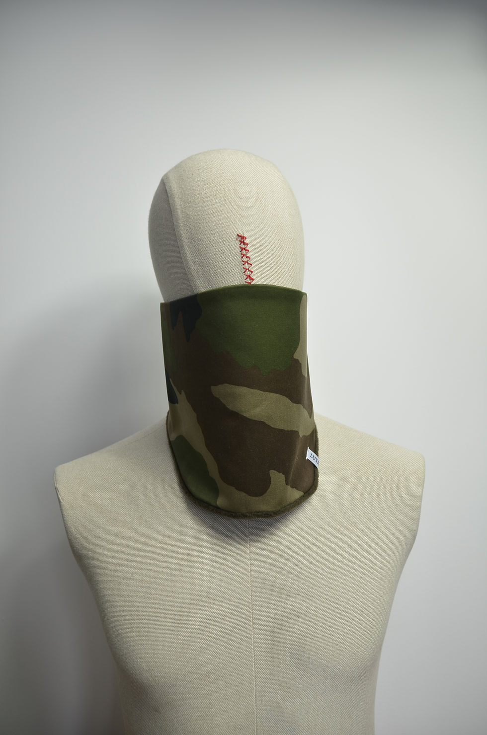 Cuello de lana estampado camuflaje