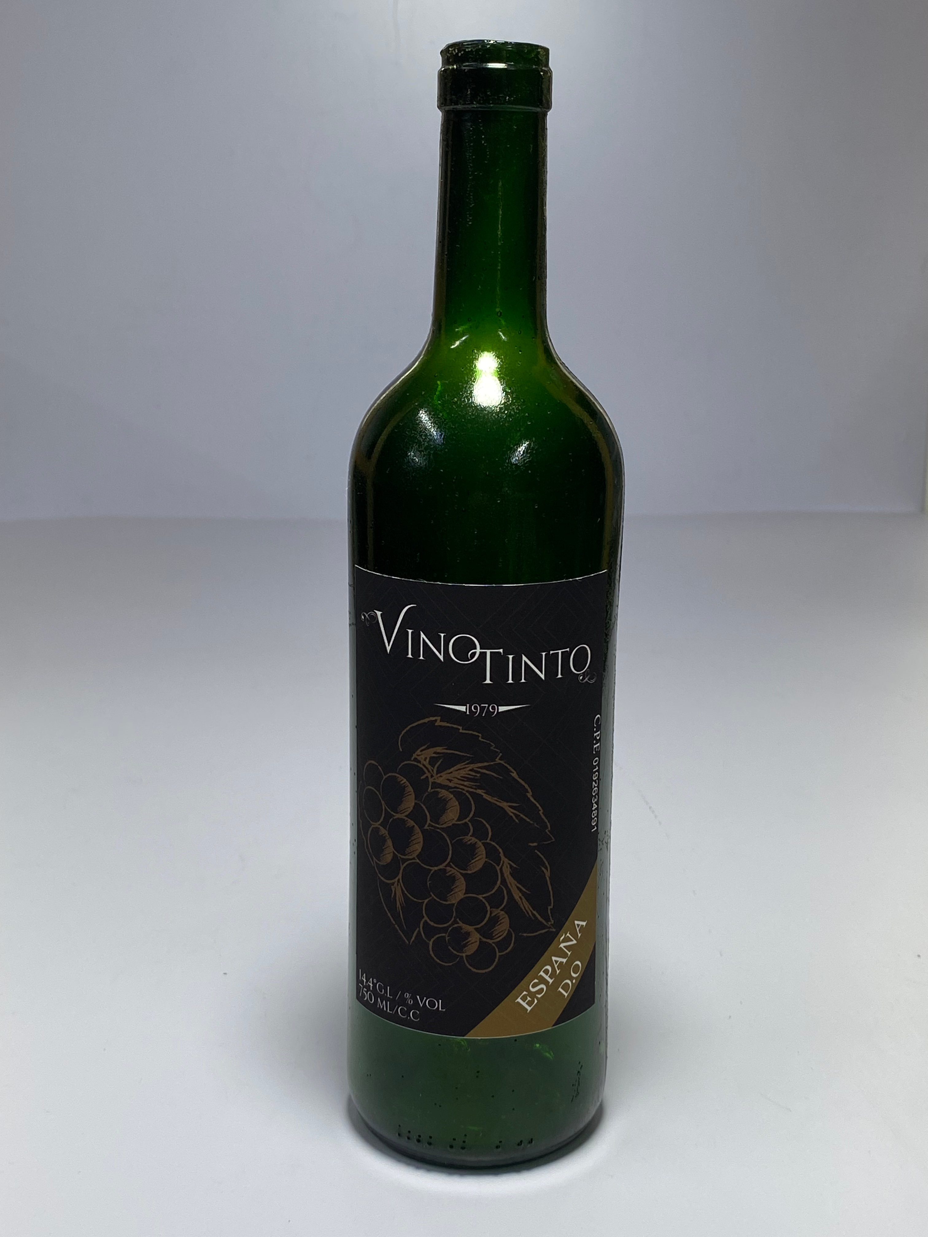 Botella de Vino Tinto de Break Away.