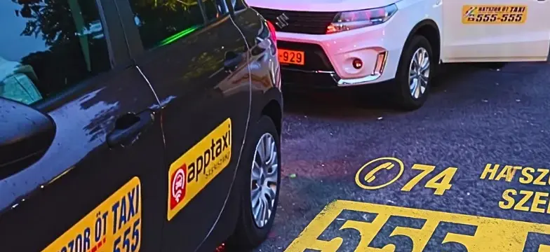 6x5-taxi-szekszard-taxidroszt megbízható autókkal