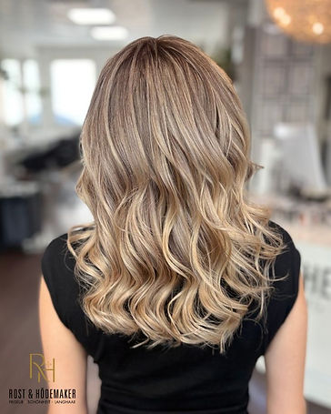 airtouch-blond-natuerlicher-uebergang-doebeln.jpg