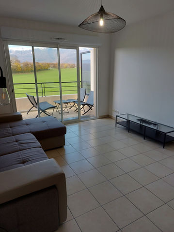 Nettoyage professionnel et particulier – bureaux, commerces, immeubles, appartements, maisons, vitres, fin de chantier – Golden Touch Nettoyage, Pays de Gex, Saint-Genis-Pouilly, Ferney-Voltaire, Gex, Divonne-les-Bains