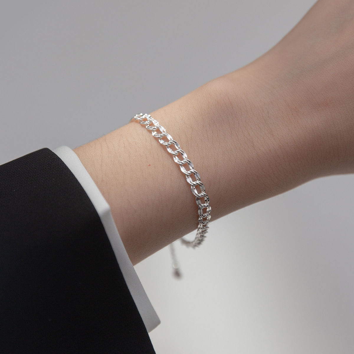 S925 Silver Glossy Buckle Chain Bracelet