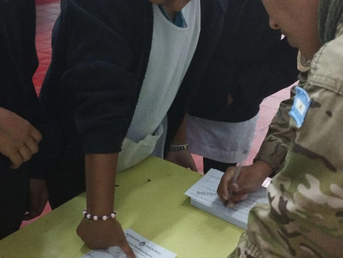 Visita al Archivo histórico del ejército