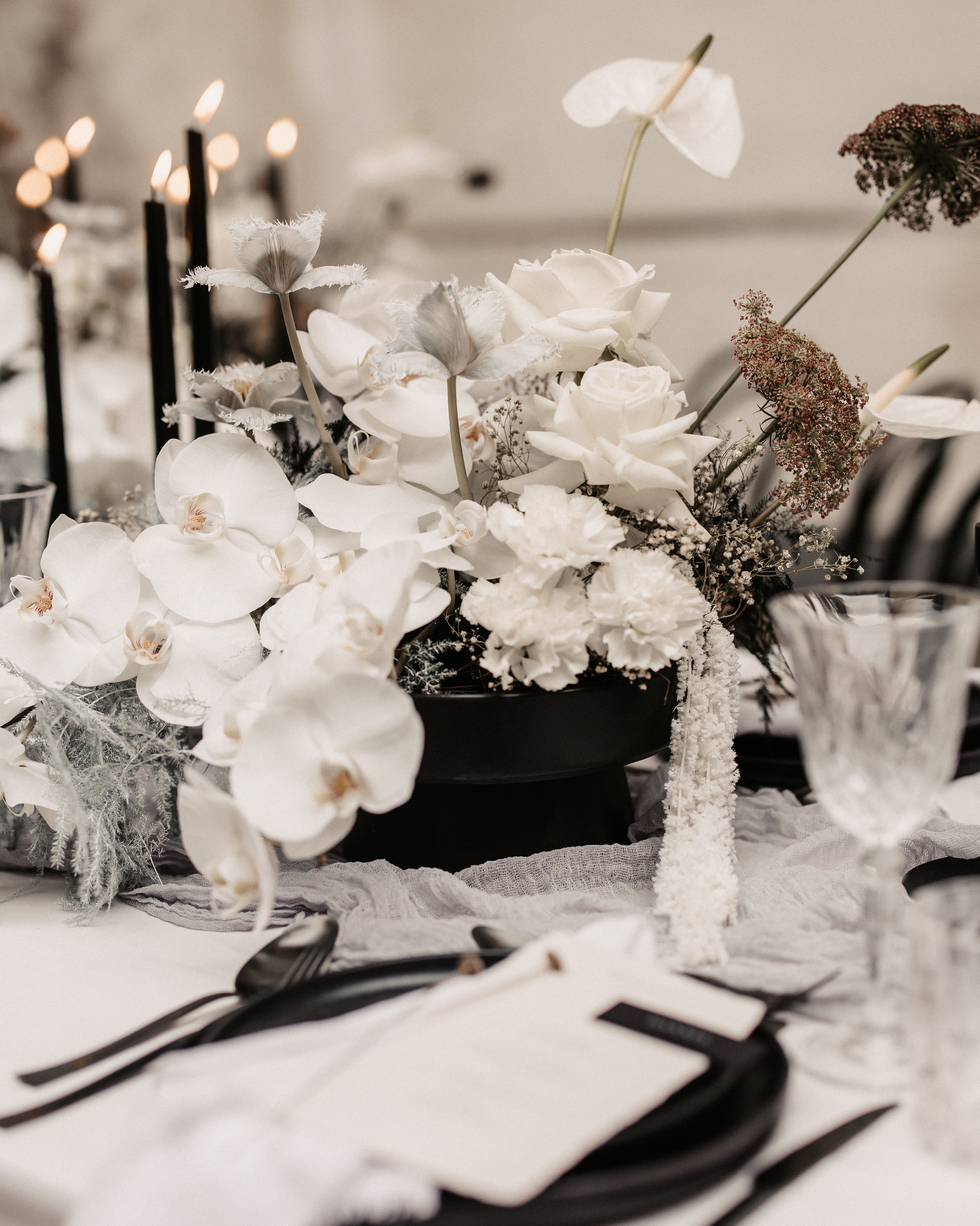 Blumenschale Schwarz Eventverleih mitliebeverliehen aus Dormagen