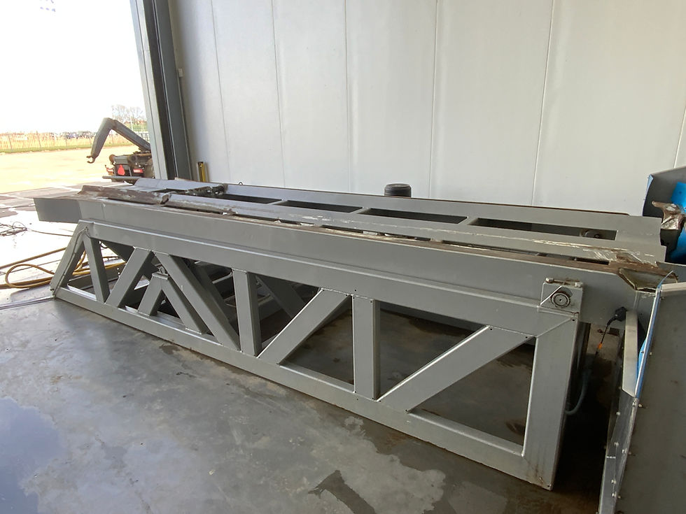 Thumbnail: Container tilter