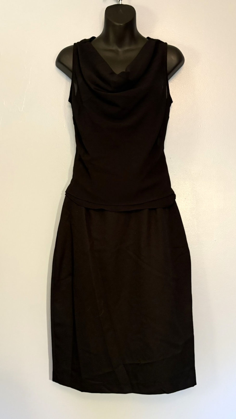Thumbnail: Mark Edwards Wool-Blend Gray Skirt – Classic Lined Midi Made in Canada