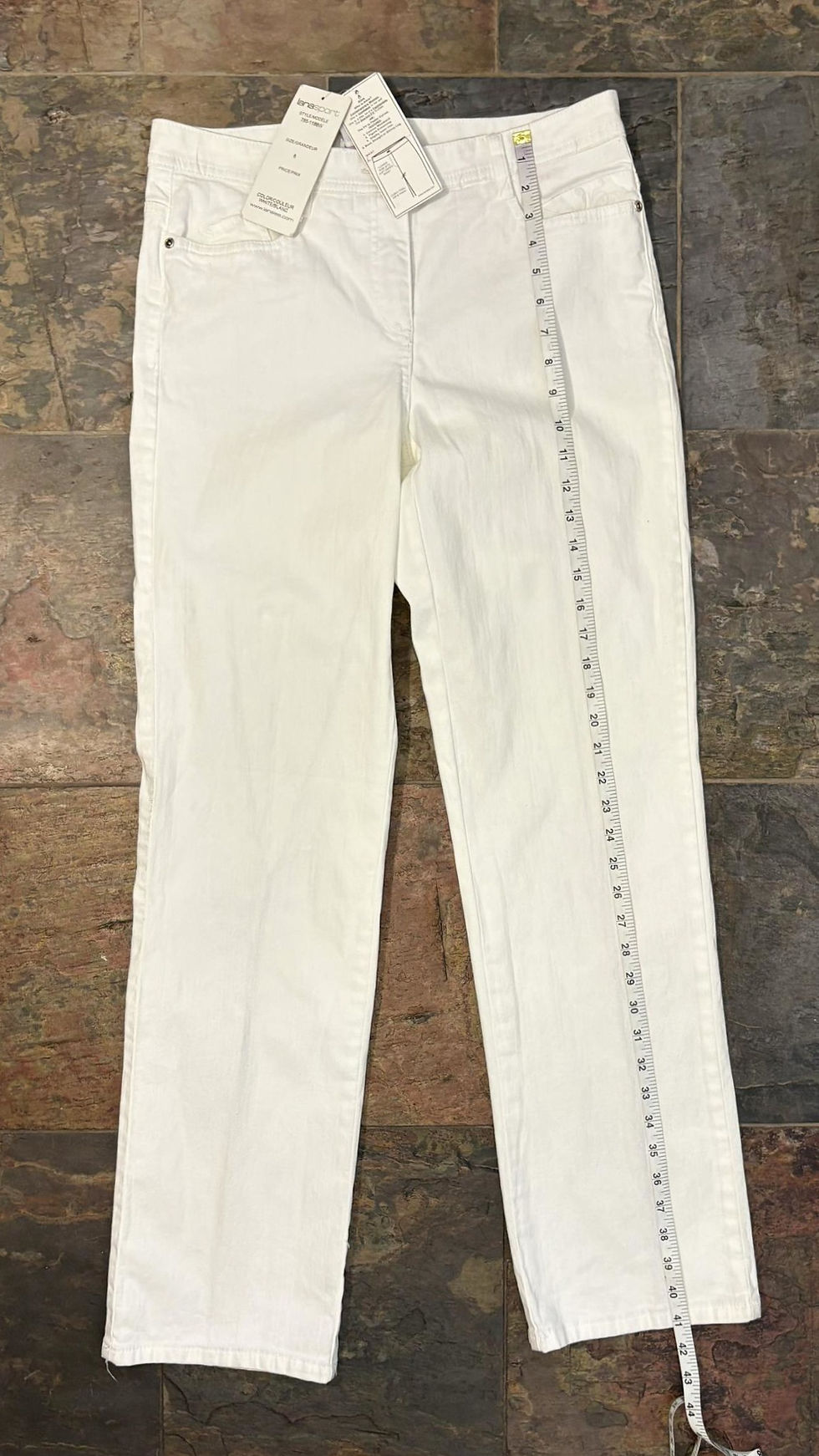 Thumbnail: Lana Sport white cotton pants size 6, crisp straight-leg, rescued boutique