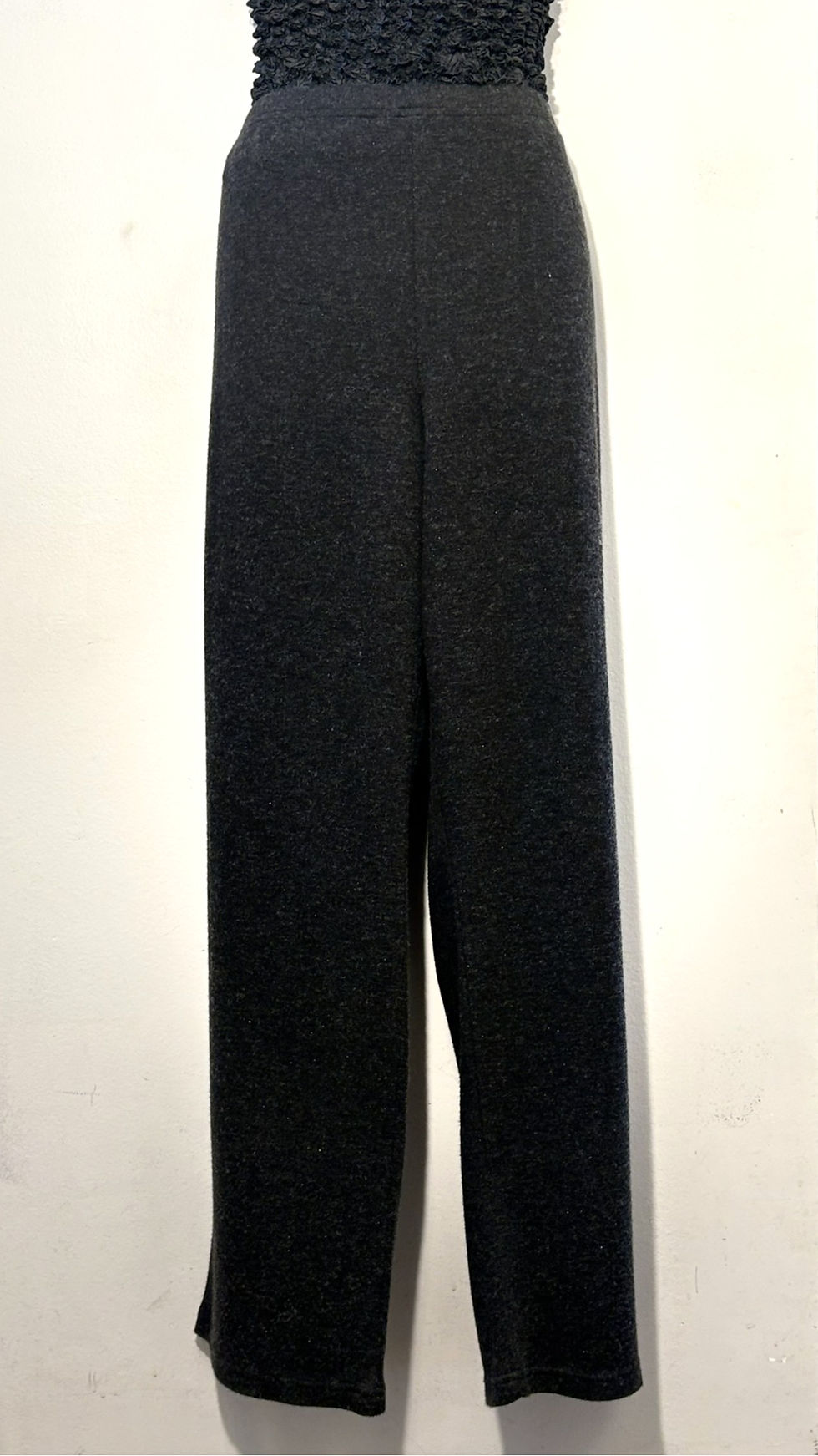 Thumbnail: Sophisticate grey lurex wide-leg pants size 16, elegant rescued boutique stock