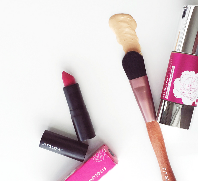 BEAUTY TIP - HOW TO ERASE MAKEUP ACCIDENTS