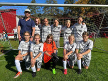 D-Mädels gewinnen Spitzenspiel