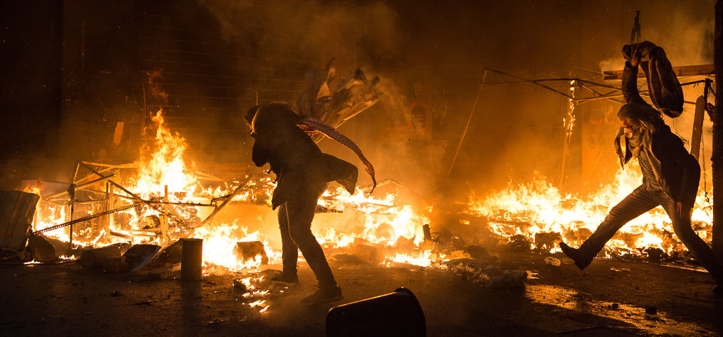 Lebanon, Middle East, Revolution, Fire, Smoke, Rebel, Elias Moubarak, Photography, Documentary, Photojournalism