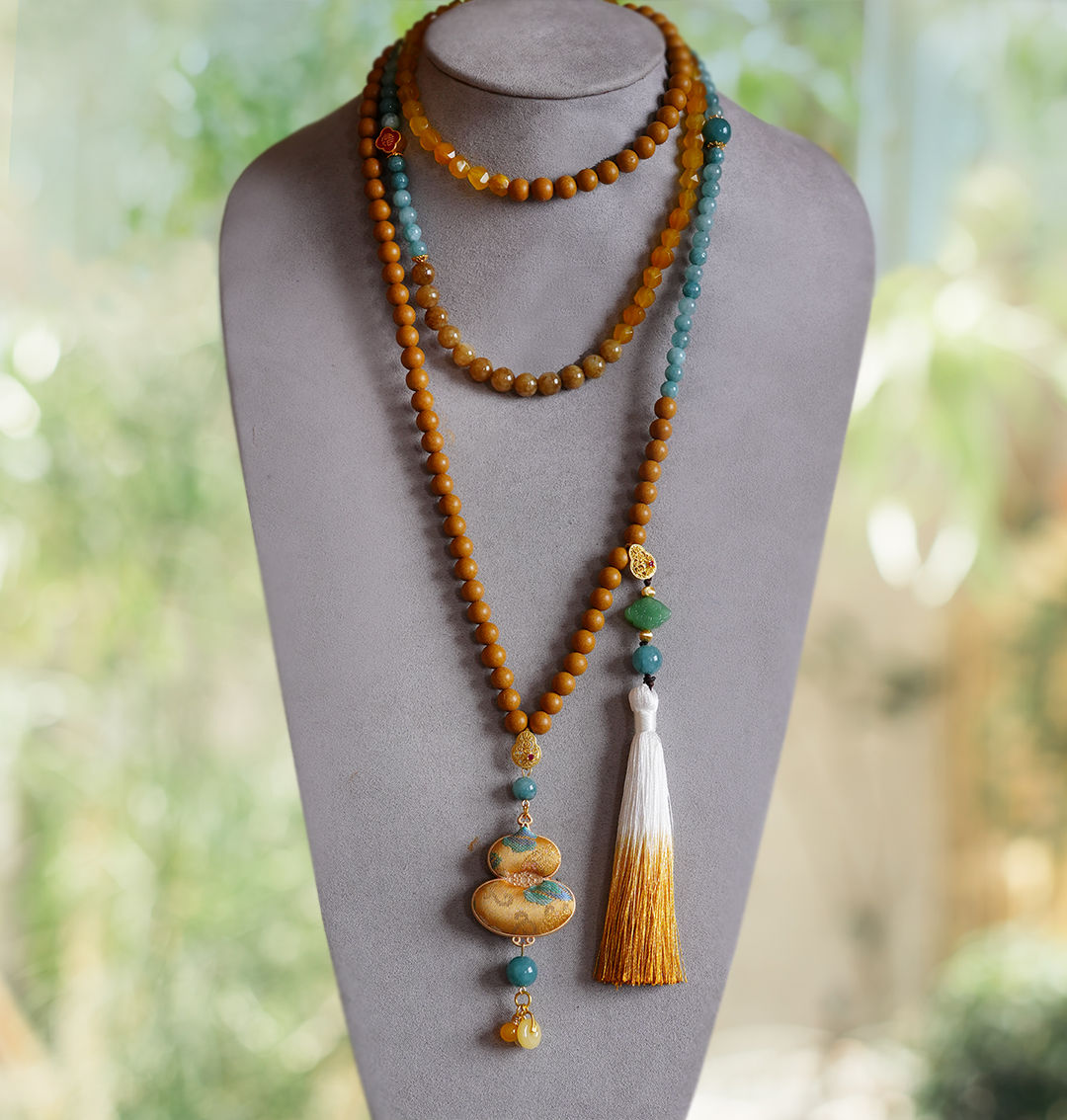 Collar Hanoi