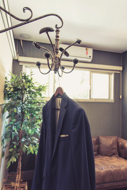 02-MakingOfNoivo-Atelie-na-Praia-Nadine-Carlos-Casamento-5647