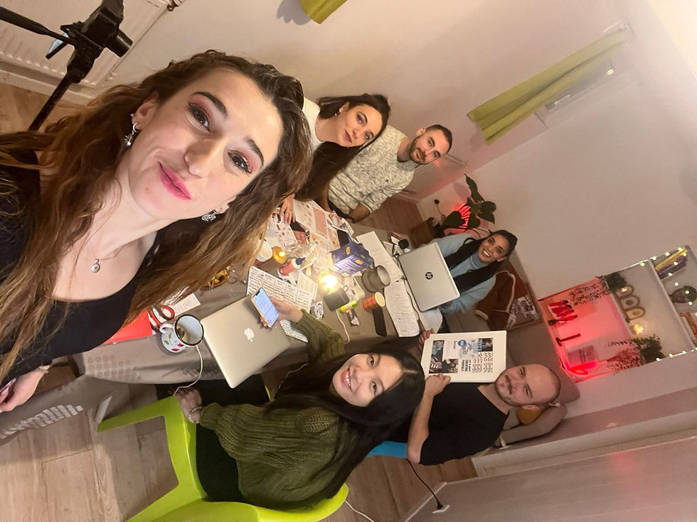 A vision board workshop hosted by PosivibeTribe