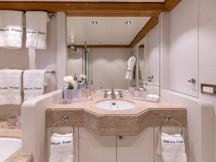 Deja Too 2022 Full Set-233.jpg