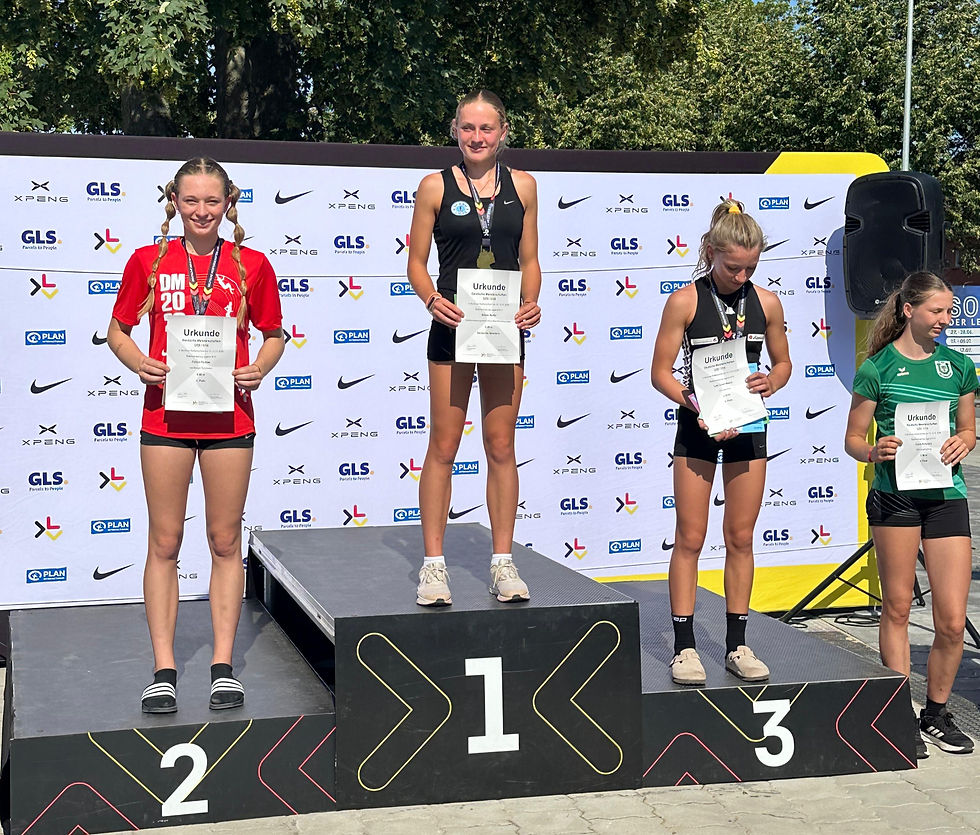 Felicia Richter als Deutsche Vizemeisterin der U16 in Wattenscheid