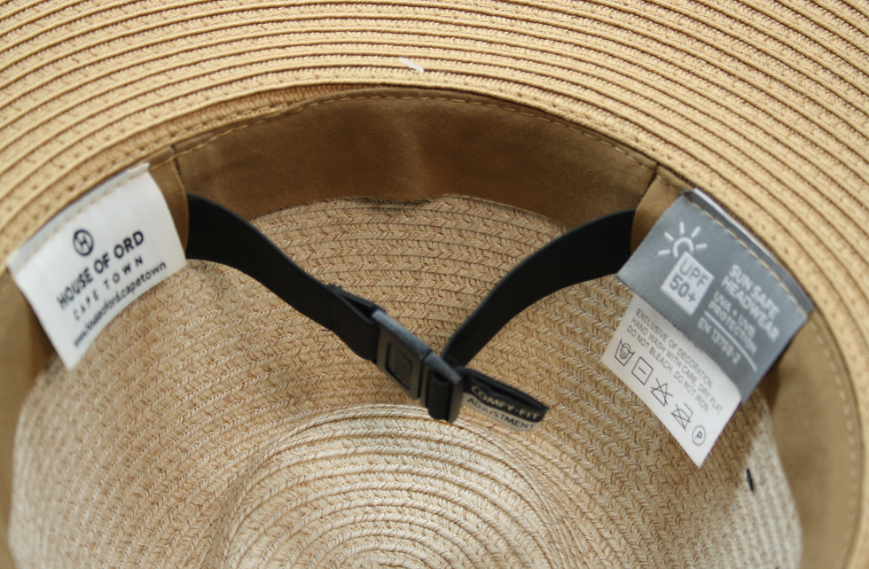 Miniature : Chapeau House Of Ord Vineyard