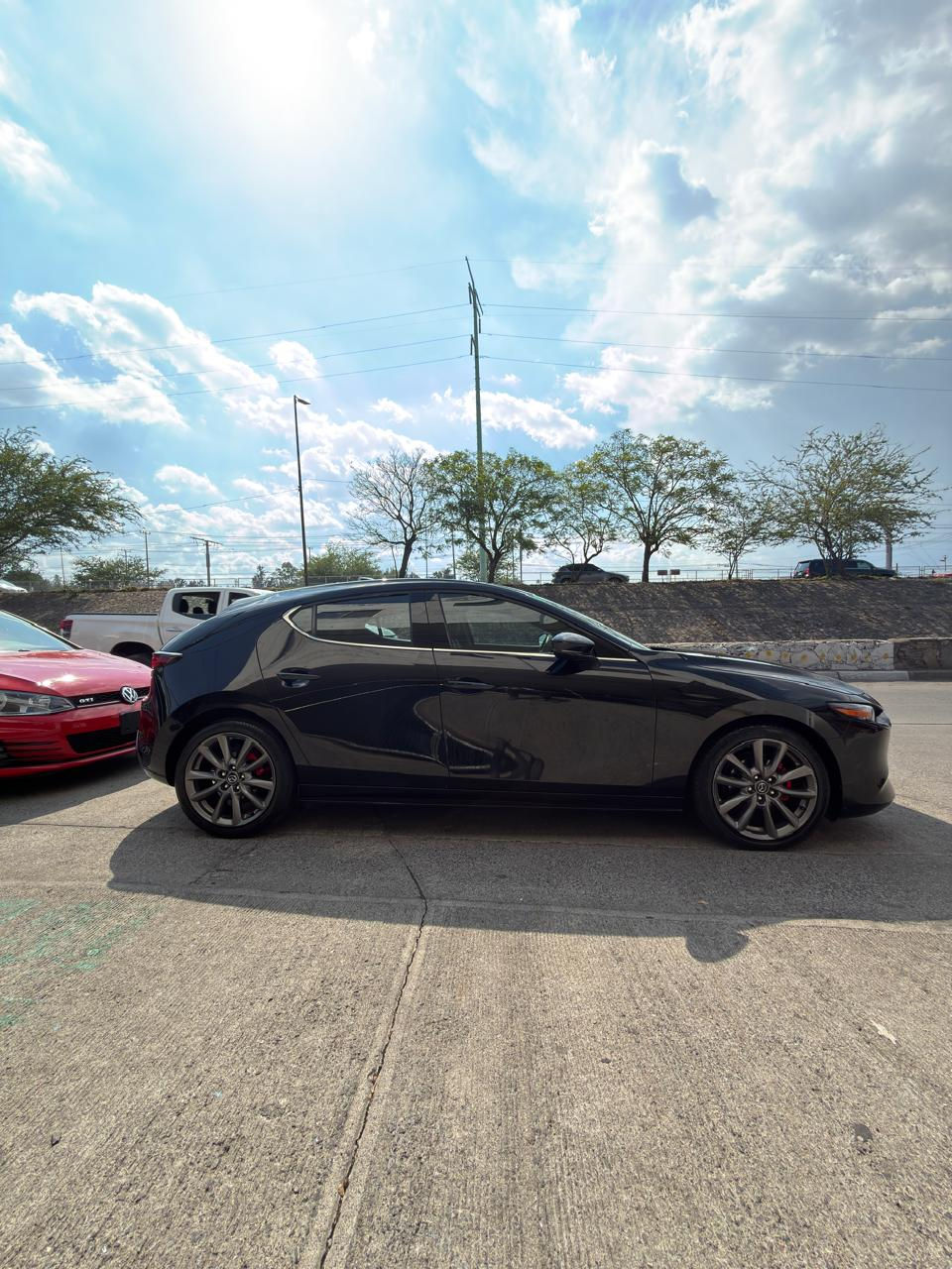 Miniatura: Mazda 3 Skyactiv G HatchBack 2020