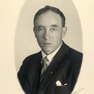 LITTERÆRE PÅMINNINGAR #44 - SJUR ÅREBRU