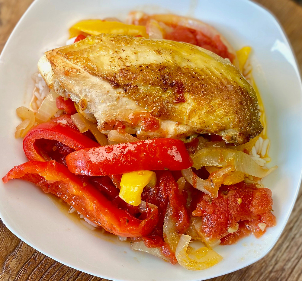 Cooking Chez Moi, Easy French recipes, Basque chicken, Poulet Basquaise, healthy French recipes, cooking with peppers, chicken and red pepper stew