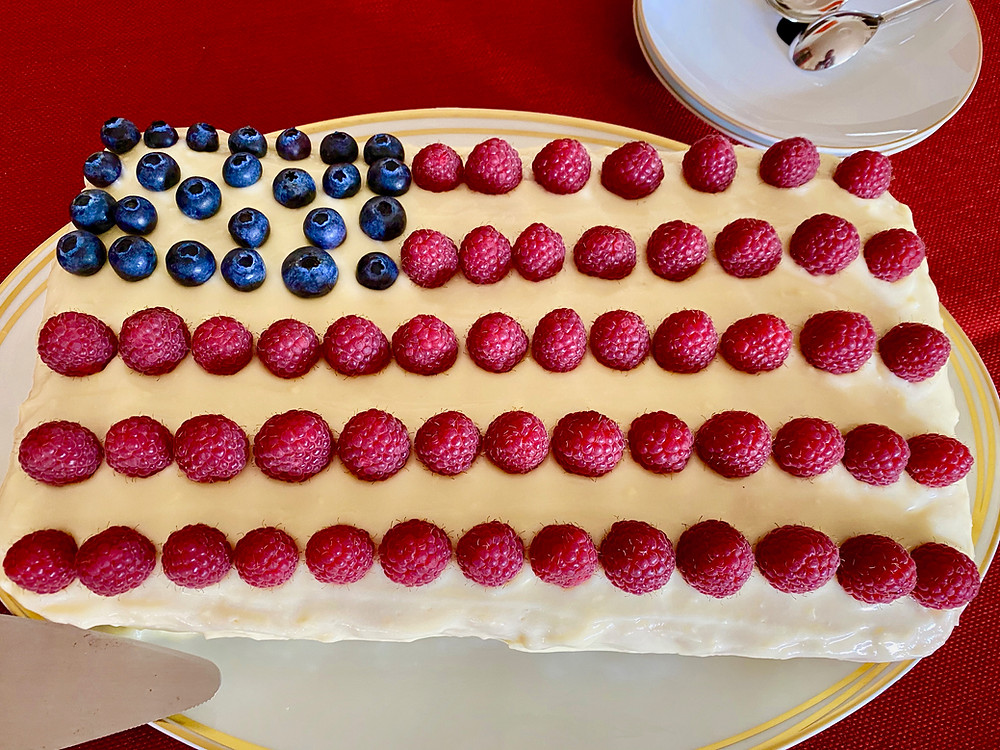 American flag cake, Cooking Chez Moi, coconut cake recipe, white cake recipe, cream cheese frosting