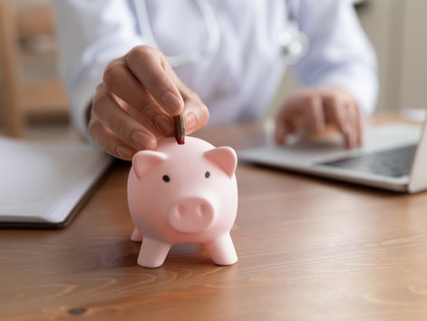 ¿Cuál es el salario promedio de un quiropráctico en Estados Unidos?