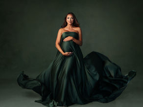 Maternity Photoshoot in Dubai – Capture the Beauty of Pregnancy with a Professional Maternity Photographer