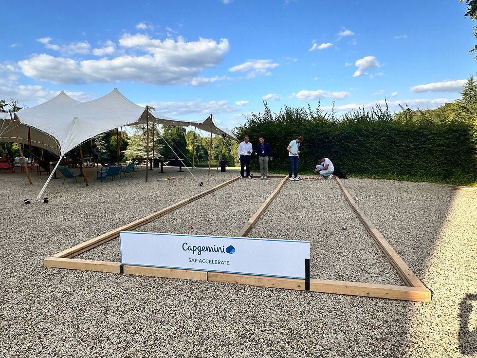 Deux terrains de pétanque éphémère en extérieur