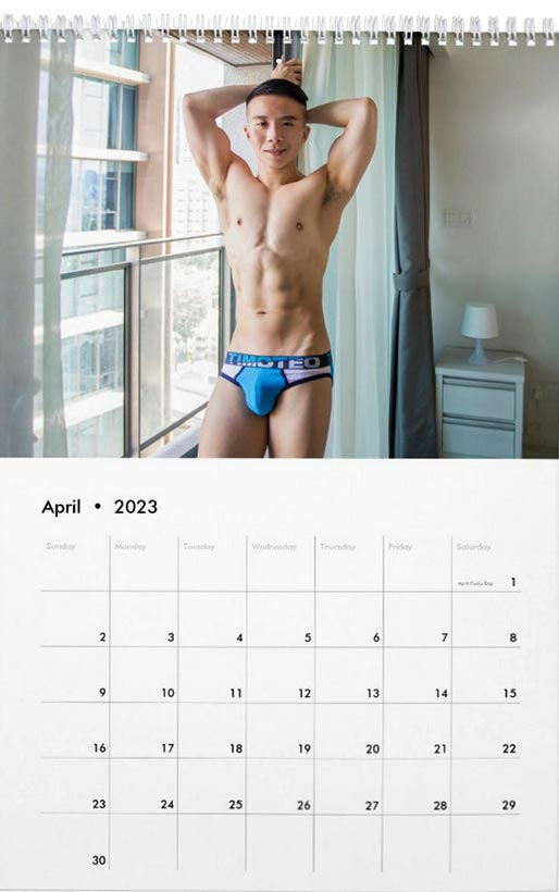 Thumbnail: ANDREW Calendar 1002