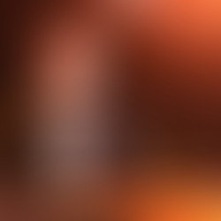 李云迪15年内被传9段绯闻,曾在街头小便不要脸面