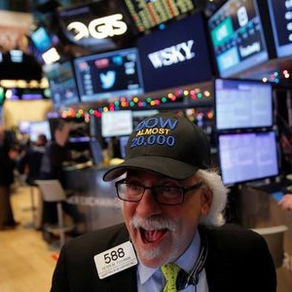 这个感恩节不太寻常:节前纳指交易量逾10亿股,创2004年以来最高